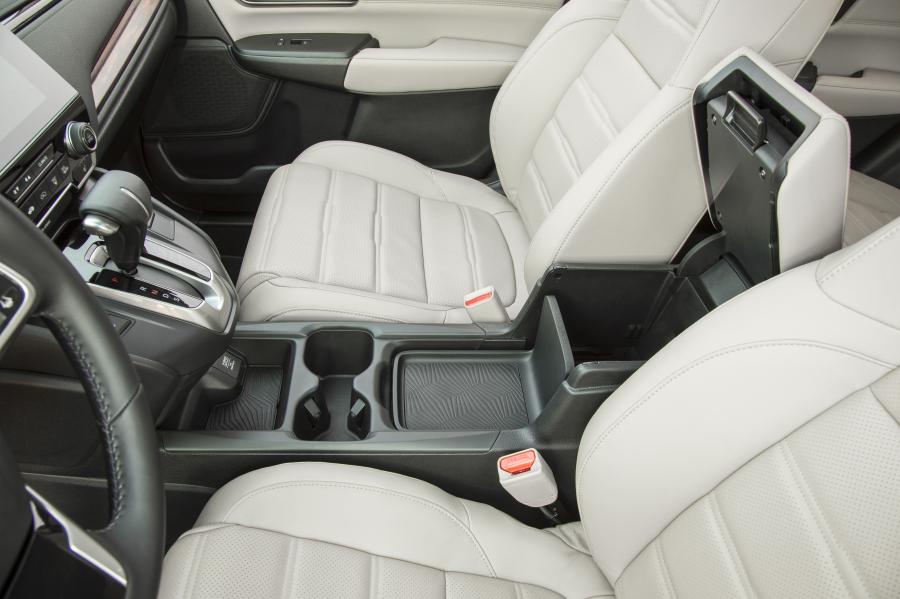 Интерьер Honda CR-V 2016 года  (NA) (фото 87 из 157)